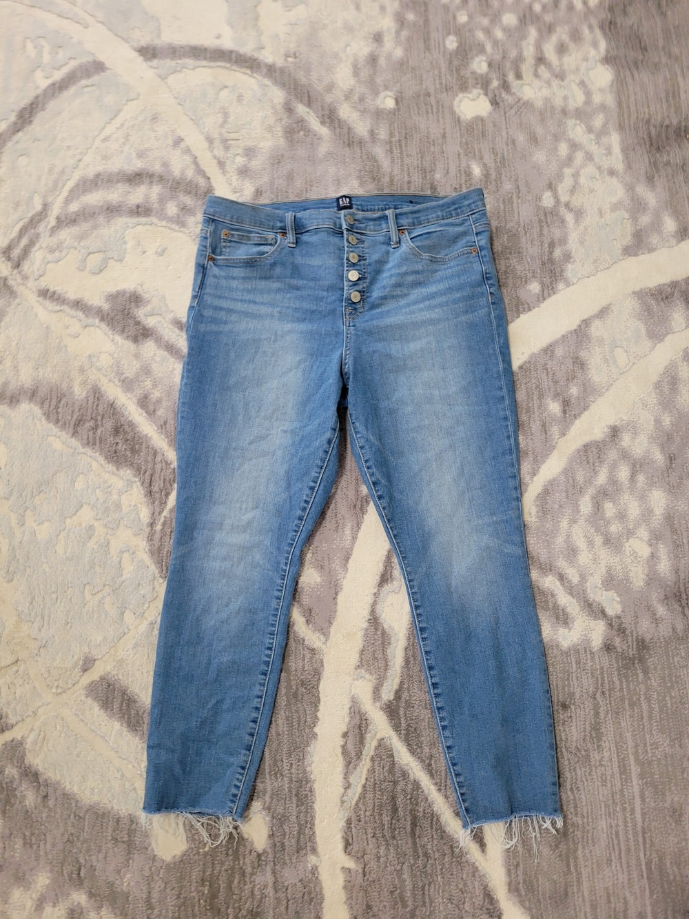 Gap Light Blue Cropped Higg Rise Women Jeans Size 33